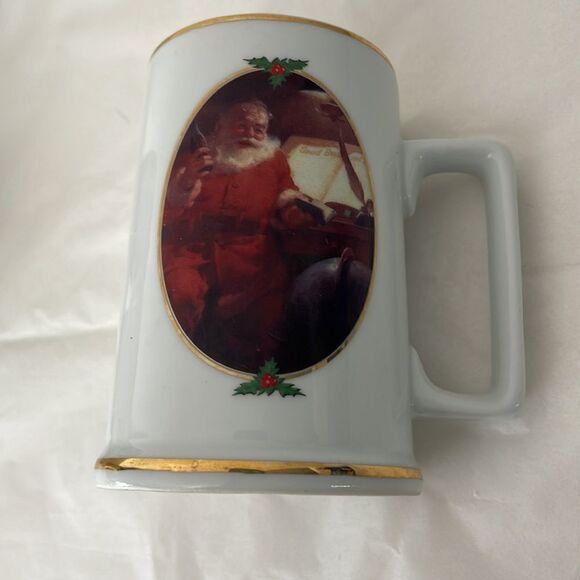 Vintage Coca-Cola Christmas Mug  - Picture 1 of 10